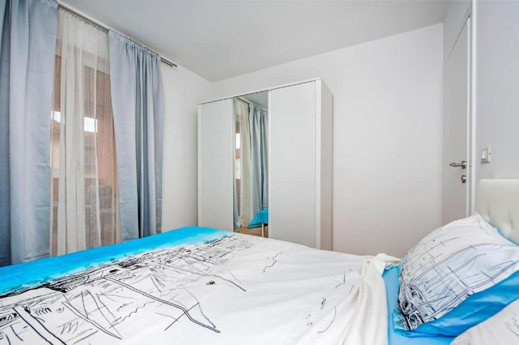 Aria Room And Apartmant Fuga Rovinj Exteriör bild